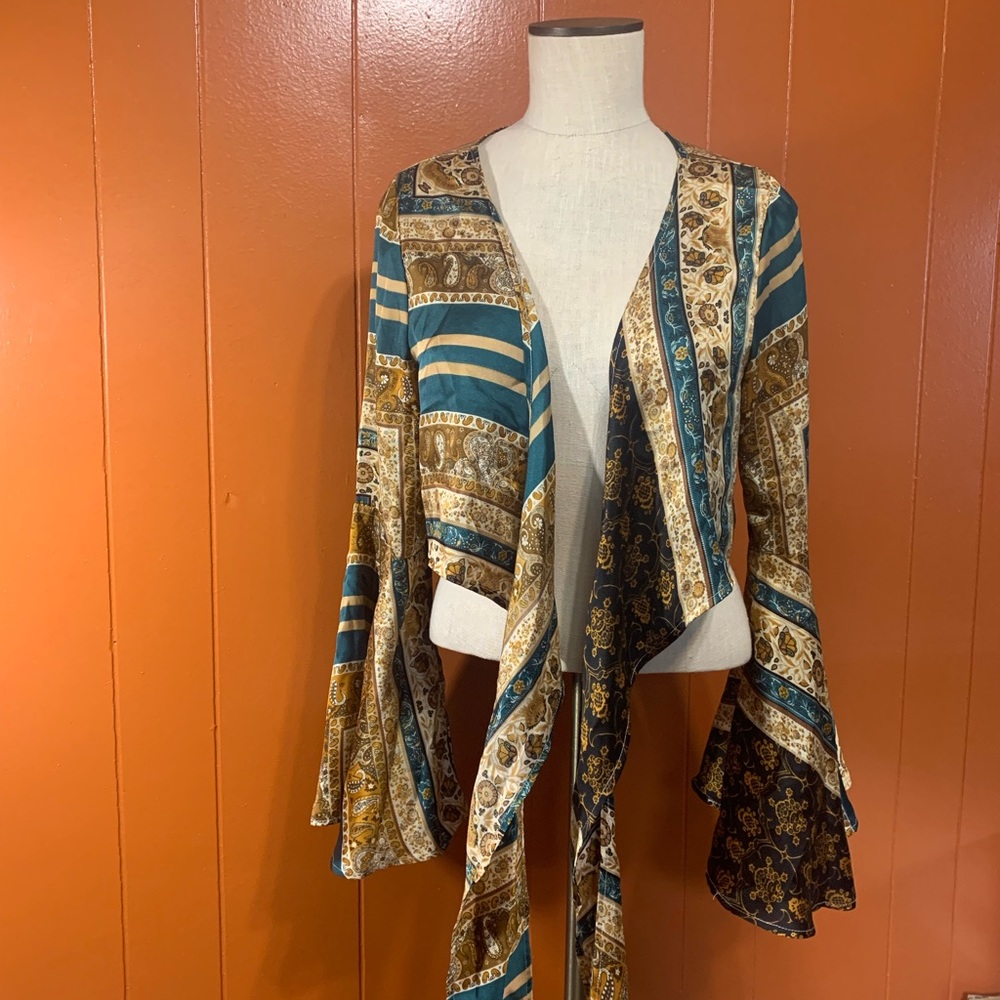 Cider Teal and Gold Patterned Wrap Blouse - Picture 6 of 11